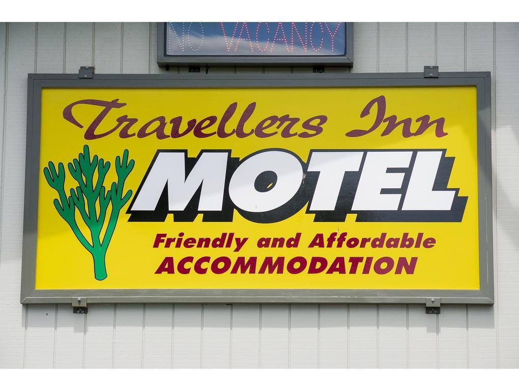 Travellers Inn Motel Гисборн Экстерьер фото